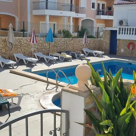 Apartamentos Cabrita Olhos de Agua  Buitenkant foto