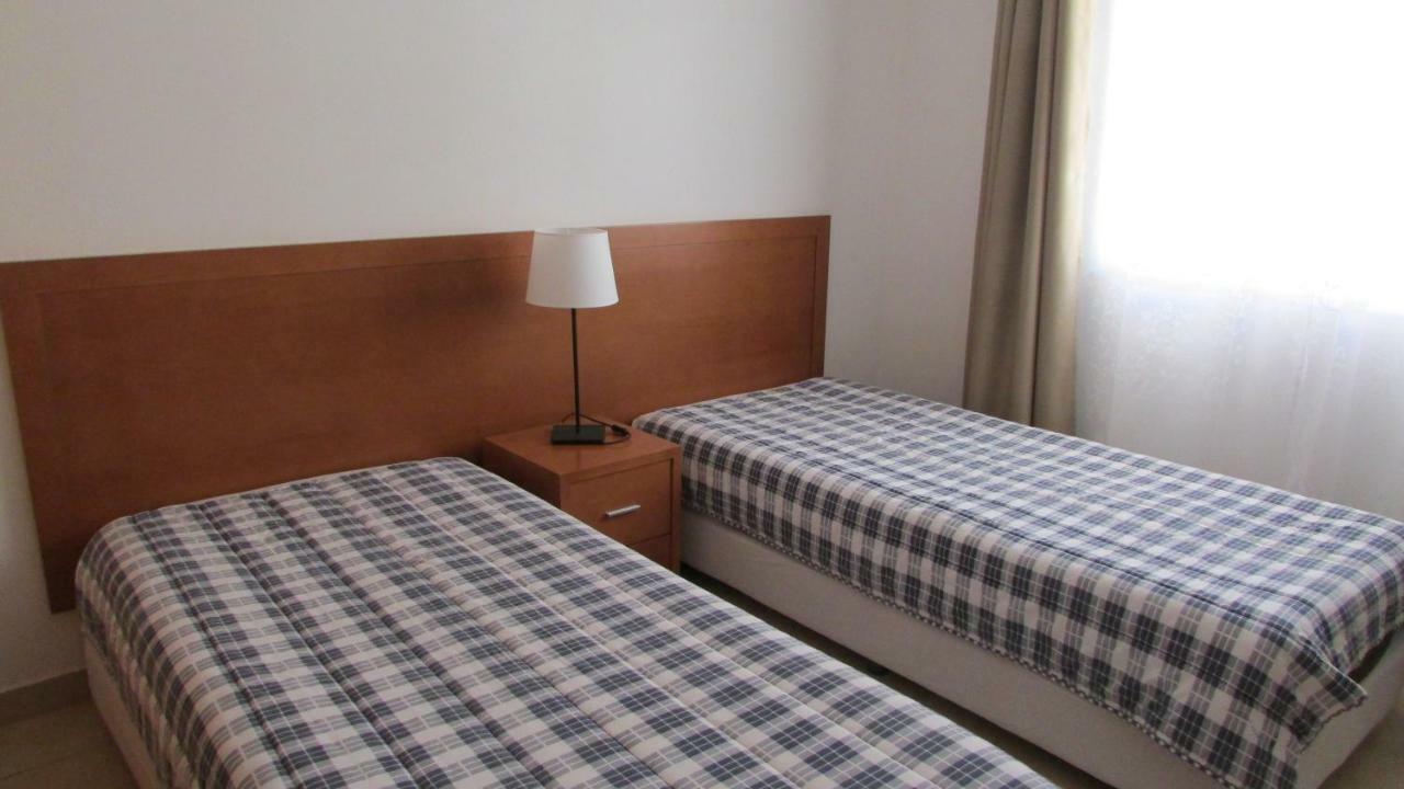 Apartment Cabrita *